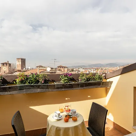 Scaligero بيت ضيافة