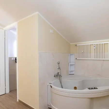 Scaligero Konukevi Verona