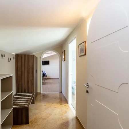 Scaligero Guest house 2*